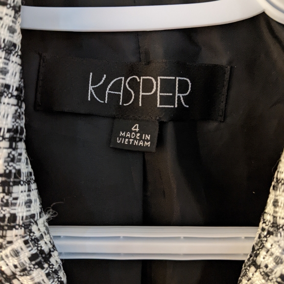 Black & White Tweed Kasper Blazer Size 4 - Picture 4 of 4